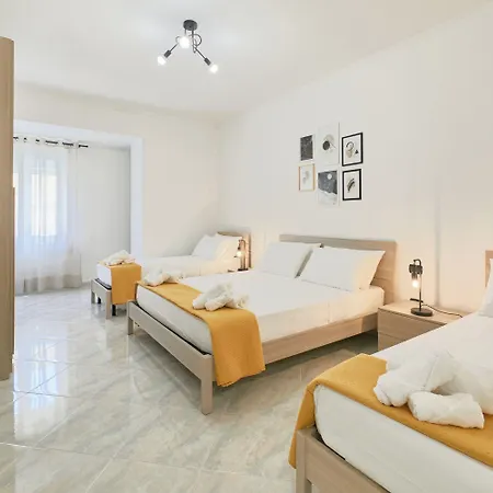 Bed & Breakfast Dimora Nova 4*